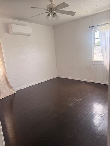 2107 16th 2, Corpus Christi, TX 78404