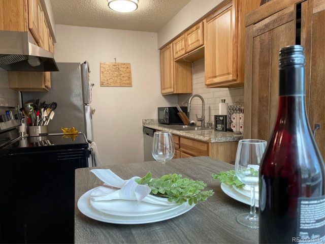 7373 W Florida Ave 2C, Lakewood, CO 80232