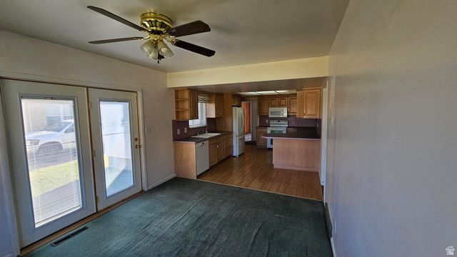 2078 W 5600 S, Roy, UT 84067