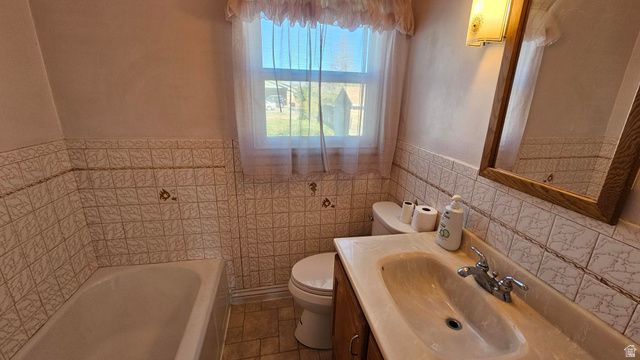 2078 W 5600 S, Roy, UT 84067