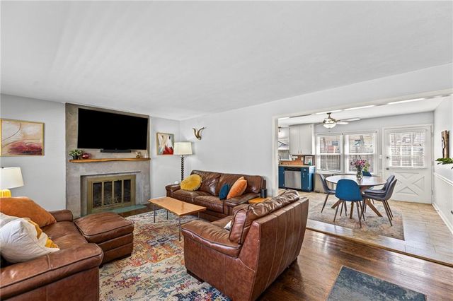 7301 Robinson Street, Overland Park, KS 66204