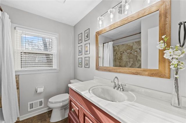 7301 Robinson Street, Overland Park, KS 66204