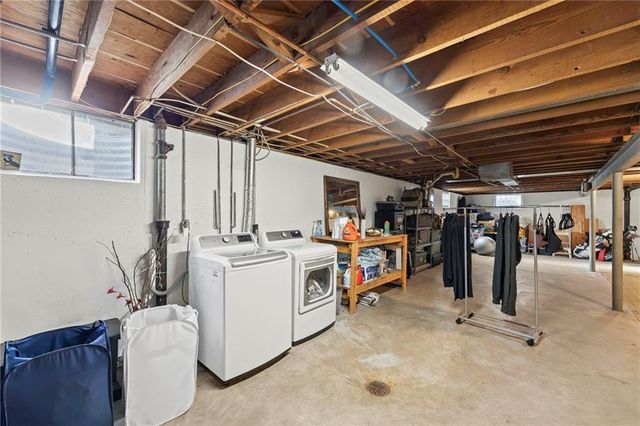 7301 Robinson Street, Overland Park, KS 66204