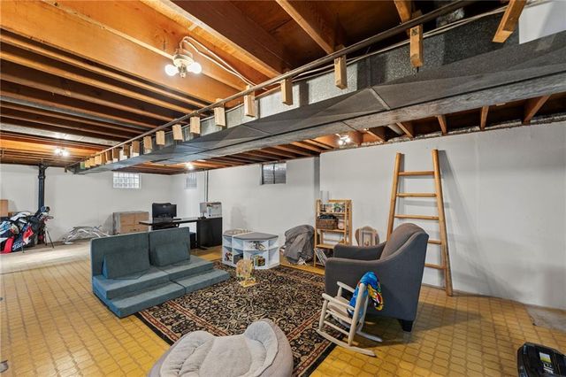 7301 Robinson Street, Overland Park, KS 66204