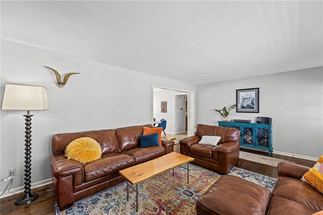 7301 Robinson Street, Overland Park, KS 66204