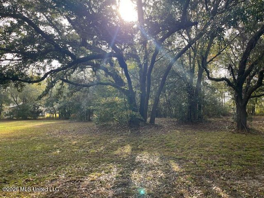 Turner Street, Bay Saint Louis, MS 39520