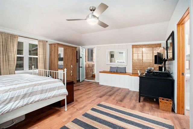 3852 Birchwood Trail, Michiana Shores, IN 46360