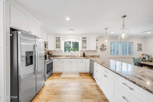 607 Amberjack Drive, Panama City, FL 32408