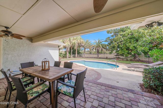 607 Amberjack Drive, Panama City, FL 32408