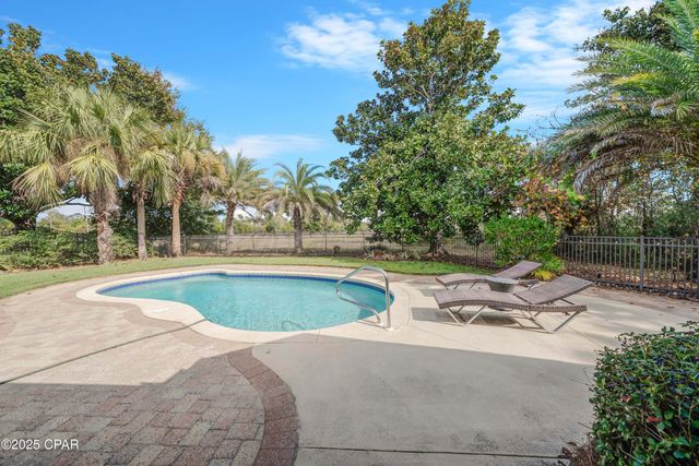 607 Amberjack Drive, Panama City, FL 32408