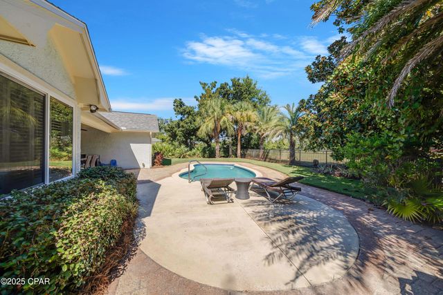 607 Amberjack Drive, Panama City, FL 32408