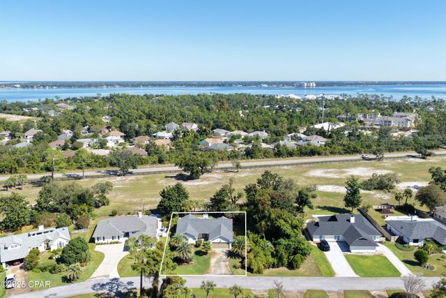 607 Amberjack Drive, Panama City, FL 32408