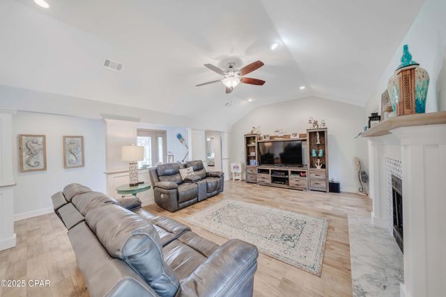 607 Amberjack Drive, Panama City, FL 32408