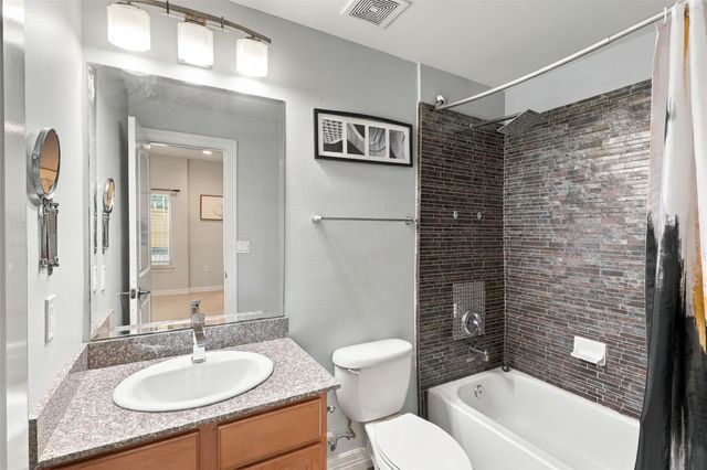 3501 Chenevert Street 3, Houston, TX 77004
