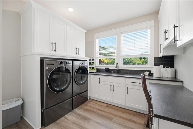 15928 E Cogan Lane, Independence, MO 64050