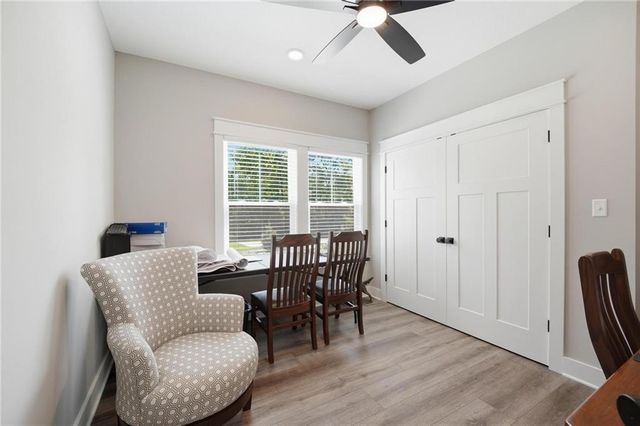 15928 E Cogan Lane, Independence, MO 64050