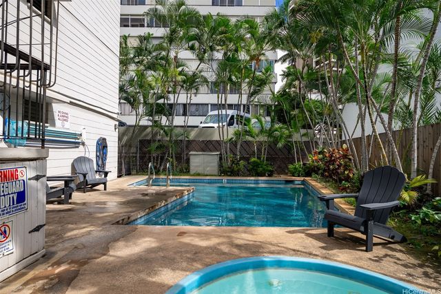 1867 Kaioo Drive 104, Honolulu, HI 96815