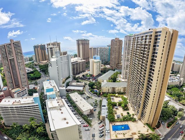 1867 Kaioo Drive 104, Honolulu, HI 96815