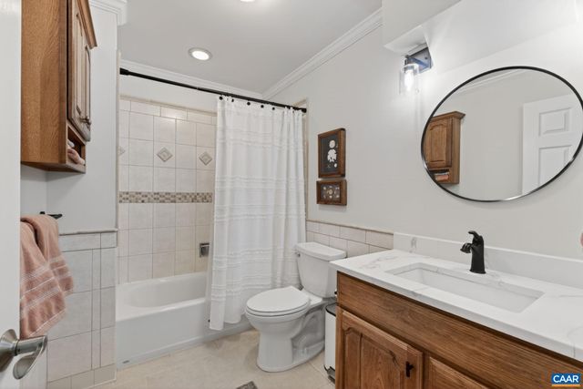 13 CONDOR RD, Palmyra, VA 22963