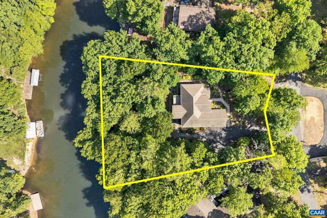 13 CONDOR RD, Palmyra, VA 22963