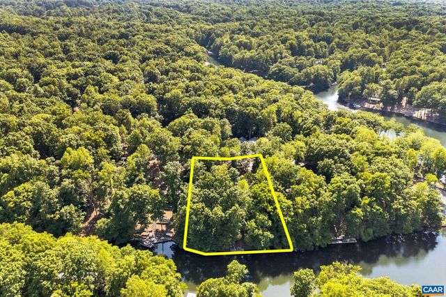 13 CONDOR RD, Palmyra, VA 22963