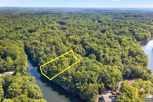 13 CONDOR RD, Palmyra, VA 22963