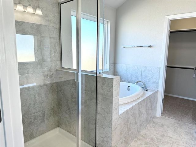 131 Spiny Lizard LN, San Marcos, TX 78666