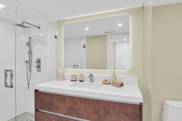 550 S Ocean Boulevard 1009, Boca Raton, FL 33432