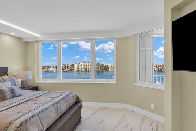 550 S Ocean Boulevard 1009, Boca Raton, FL 33432