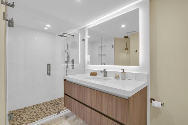 550 S Ocean Boulevard 1009, Boca Raton, FL 33432