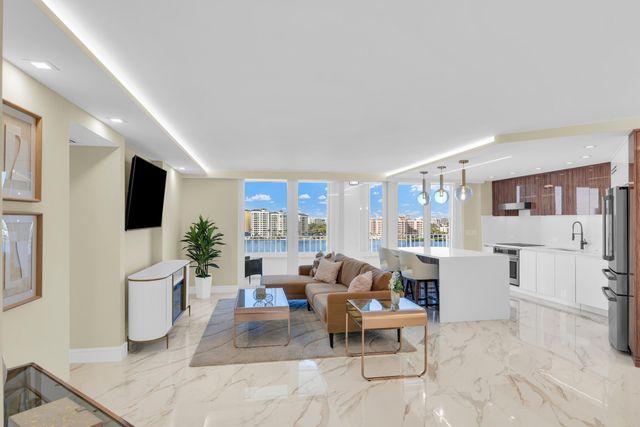 550 S Ocean Boulevard 1009, Boca Raton, FL 33432