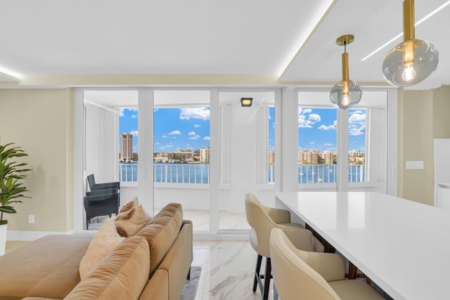 550 S Ocean Boulevard 1009, Boca Raton, FL 33432