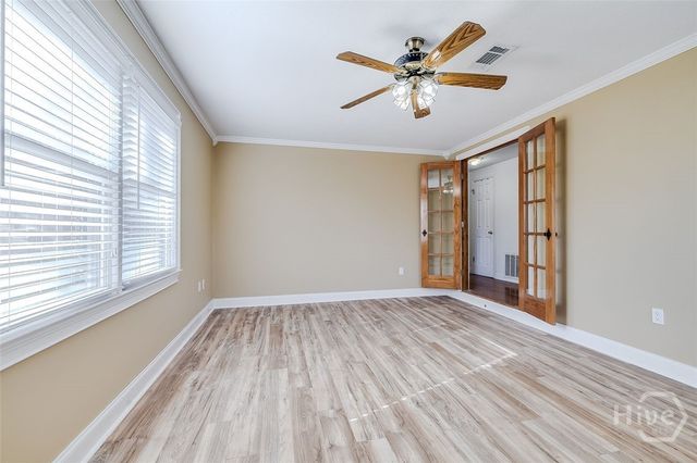 5 Ponderosa Drive, Savannah, GA 31407