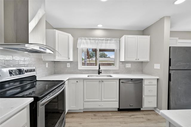 2127 SCOTLAND DRIVE, Clearwater, FL 33763