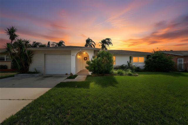 2127 SCOTLAND DRIVE, Clearwater, FL 33763