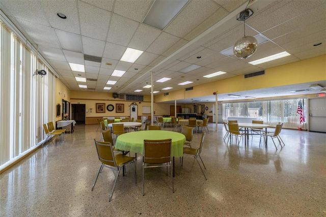 2127 SCOTLAND DRIVE, Clearwater, FL 33763