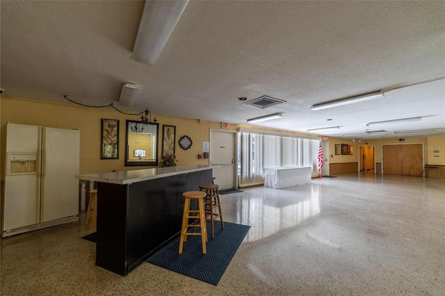 2127 SCOTLAND DRIVE, Clearwater, FL 33763