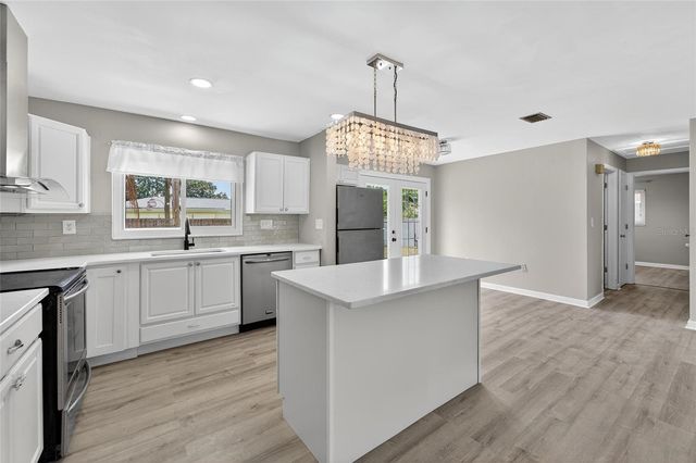 2127 SCOTLAND DRIVE, Clearwater, FL 33763