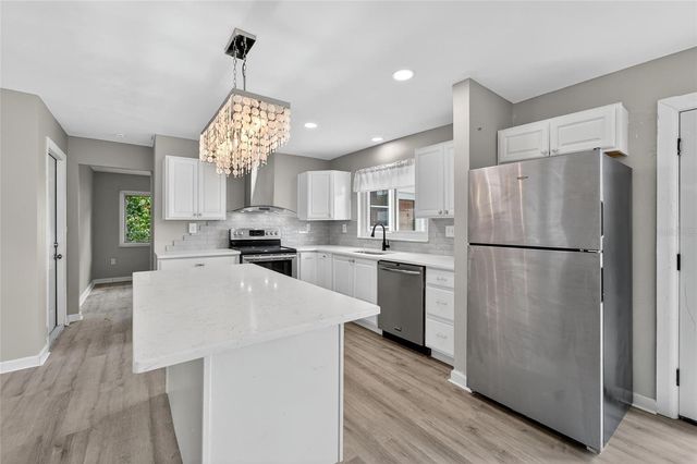 2127 SCOTLAND DRIVE, Clearwater, FL 33763