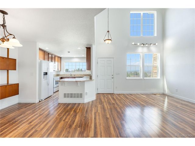 646 Hanging Rock Pl, Castle Rock, CO 80108