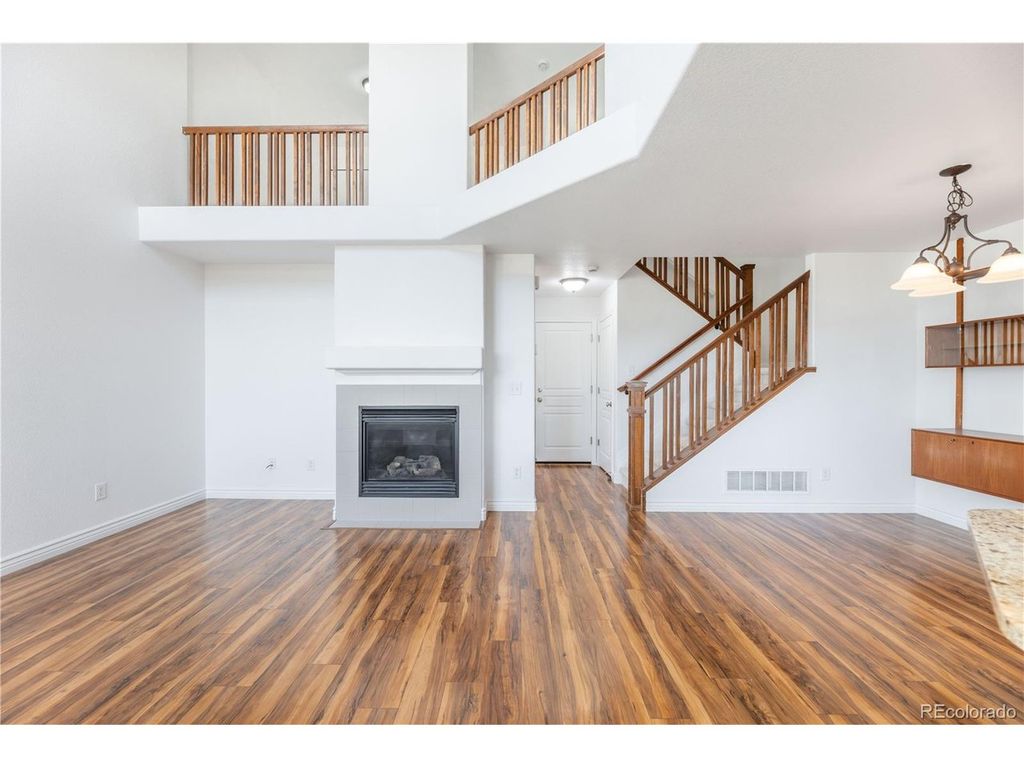 646 Hanging Rock Pl, Castle Rock, CO 80108