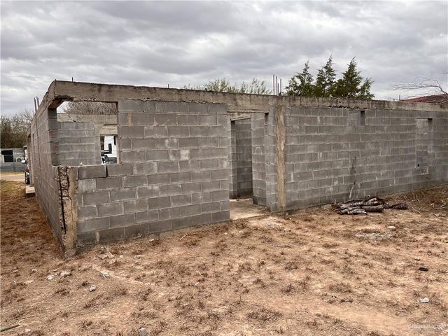 000 Arnold Street, Rio Grande City, TX 78582