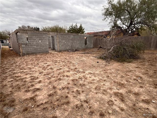 000 Arnold Street, Rio Grande City, TX 78582