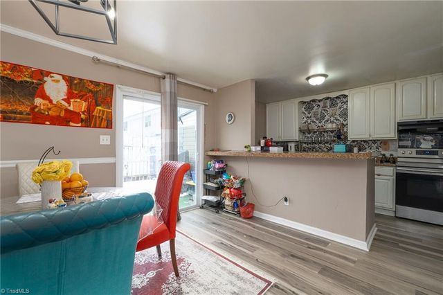 5705 Bramblegate Road A, Greensboro, NC 27409