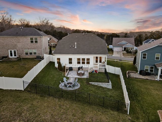 2479 Prairie Hill Dr, Antioch, TN 37013