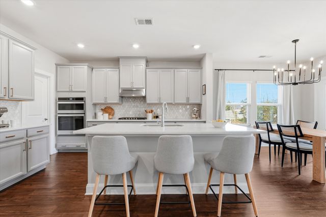 2479 Prairie Hill Dr, Antioch, TN 37013