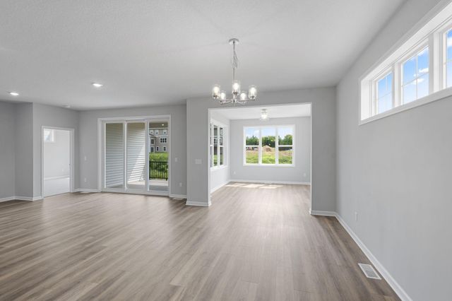 1186 Woods Creek Drive S, Delano, MN 55328