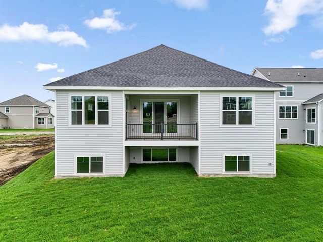 1186 Woods Creek Drive S, Delano, MN 55328