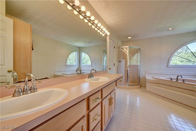 101 Lexington Drive, St Clairsville, OH 43950