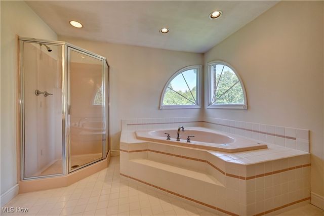 101 Lexington Drive, St Clairsville, OH 43950